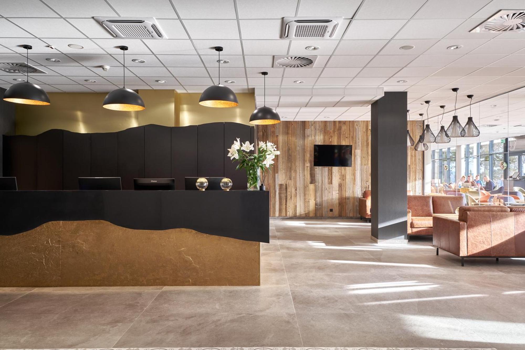 Hotel Zloty Horyzont &